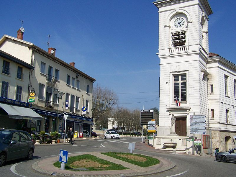 Centre ville de Meximieux